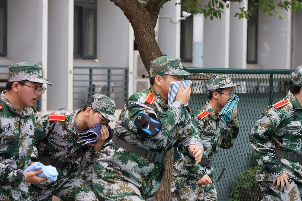 筑牢校园安全防线 上好开学“安全第一课”