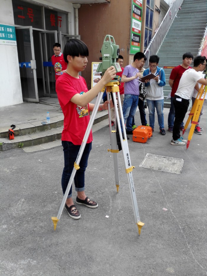 20160603210145733_s.jpg